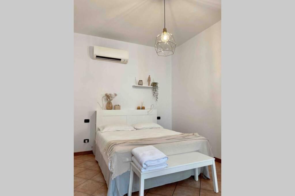 Unconventional Apartment: Centro Storico Con Bici Mantova Exterior photo